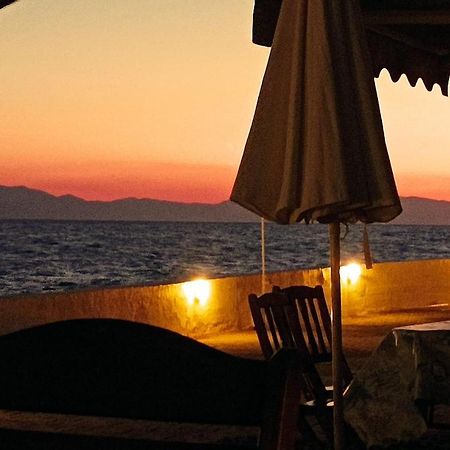 George & Katerina Houses Paralia Dionysiou Exterior foto